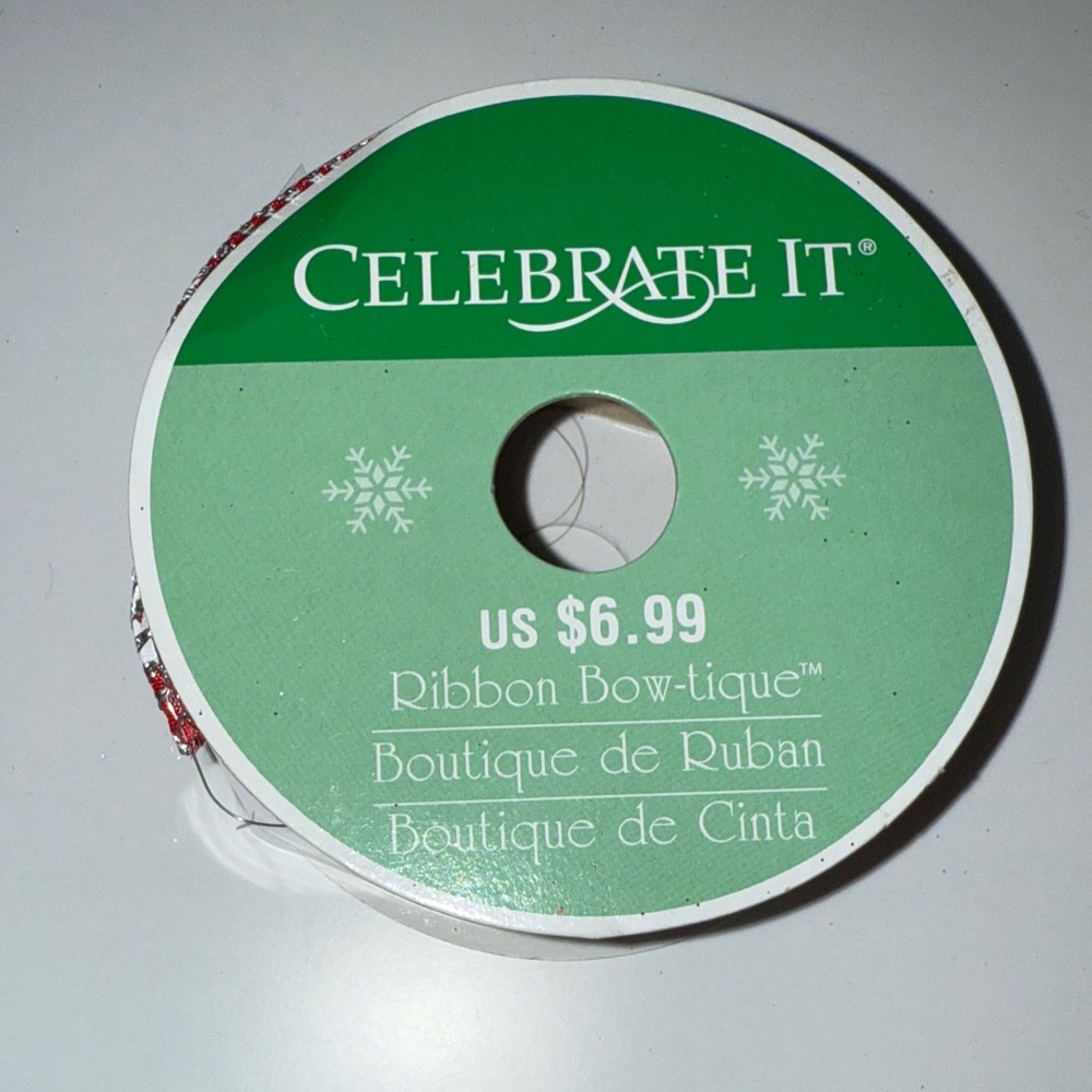 Red Snowflake Ribbon - Picture 2 of 4
